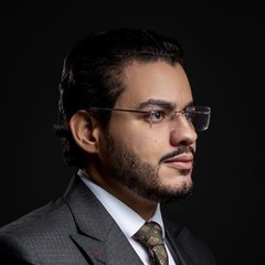 Angelo Gramlich, advogado, de terno cinza